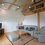 Wetzel Apartment *